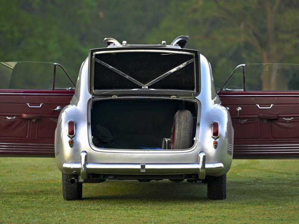Afbeelding 25/50 van Rolls-Royce Silver Dawn Pininfarina (1951)