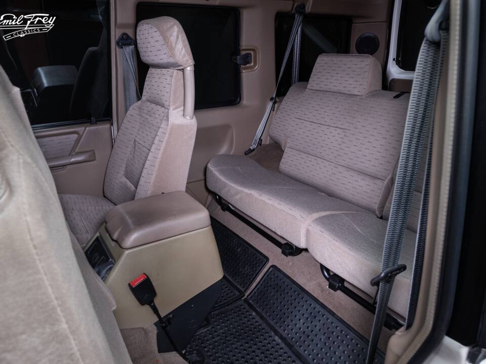 Bild 5/7 von Land Rover Discovery 3.9 V8 (1998)