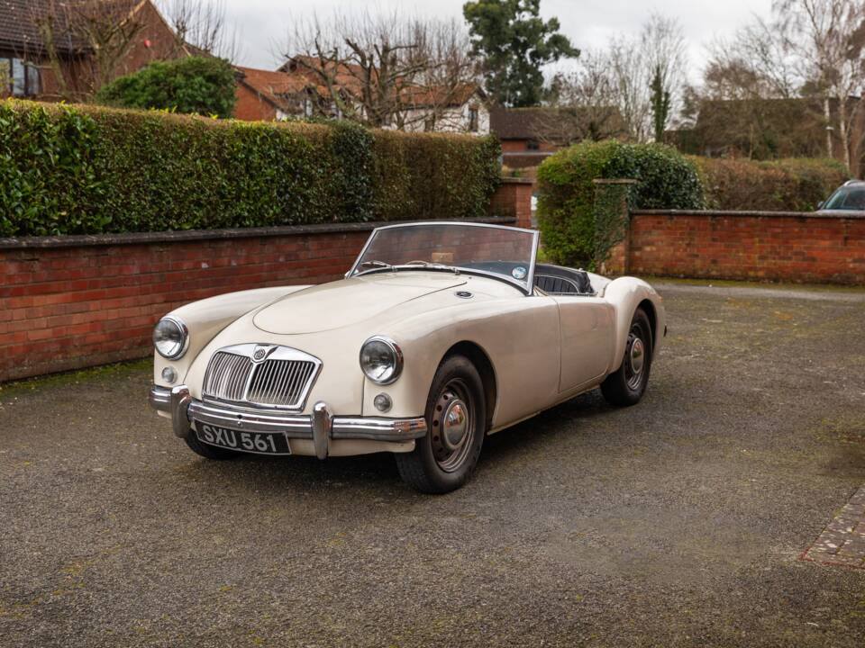 Bild 24/50 von MG MGA 1500 (1956)