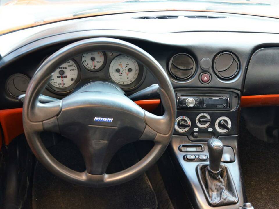 Immagine 9/10 di FIAT Barchetta 1.8 16V (1998)