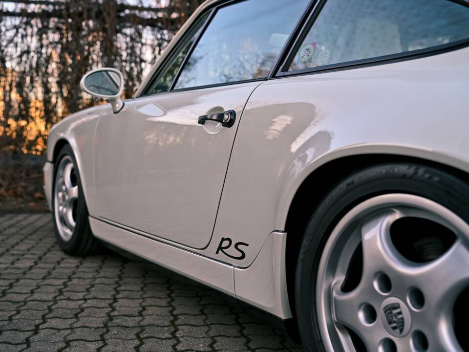 Image 11/52 of Porsche 911 Carrera RS &quot;America&quot; (1992)