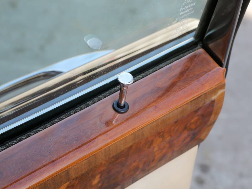 Immagine 146/196 di Bentley T 2 (1978)