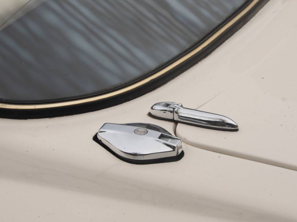 Bild 23/46 von Gilbern Invader (1972)