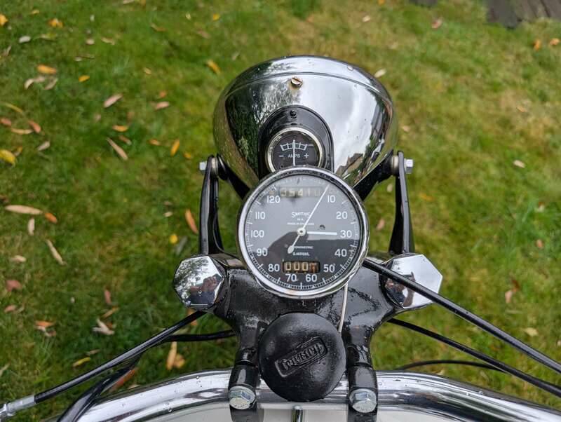 Image 9/21 de Triumph DUMMY (1956)