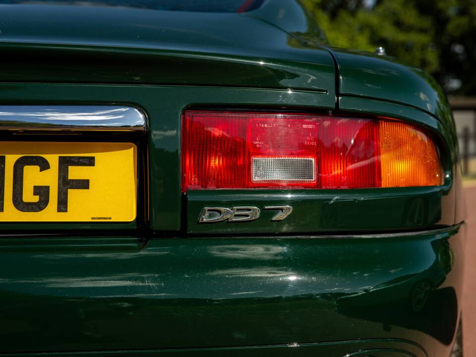 Bild 12/43 von Aston Martin DB 7 (1998)