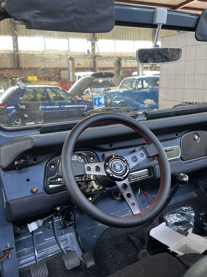 Image 29/50 of Toyota Land Cruiser BJ 40 (1981)