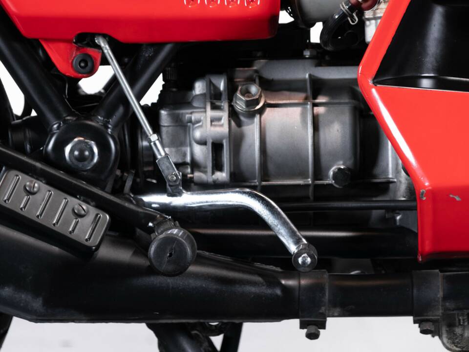 Bild 48/50 von Moto Guzzi DUMMY (1980)