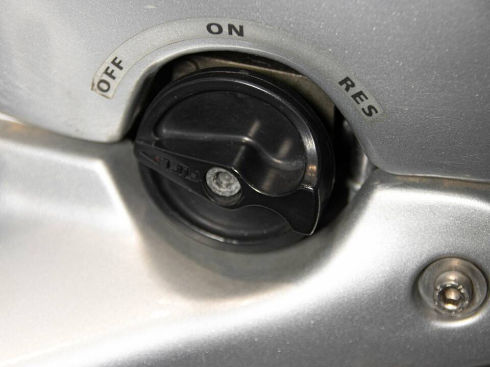 Bild 39/50 von Aprilia DUMMY (1999)