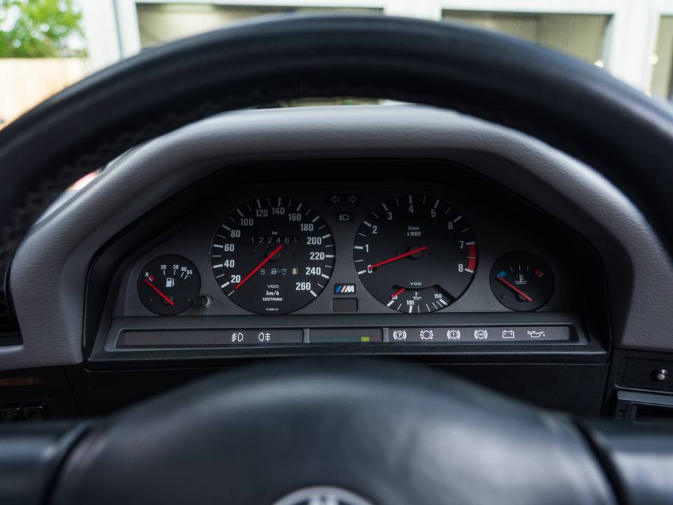 Afbeelding 28/53 van BMW M3 (1991)