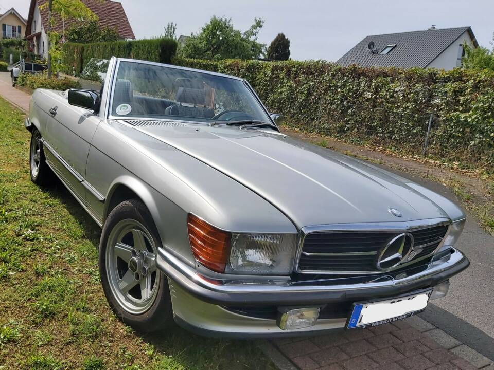 Image 1/7 of Mercedes-Benz 300 SL (1986)
