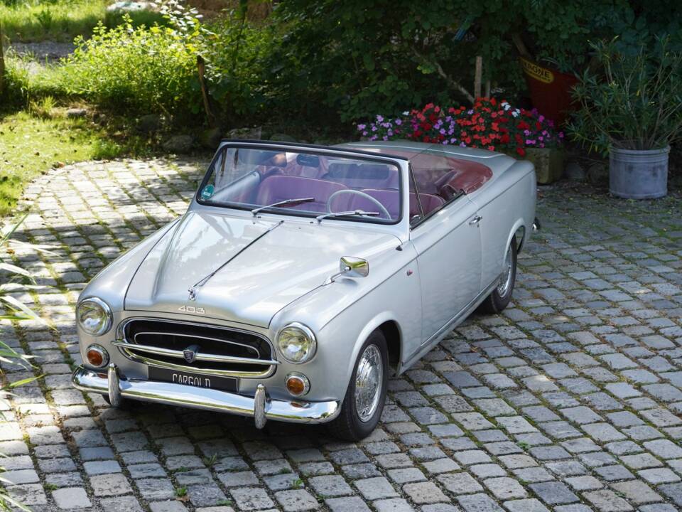 Bild 4/17 von Peugeot 403 Cabriolet (1957)