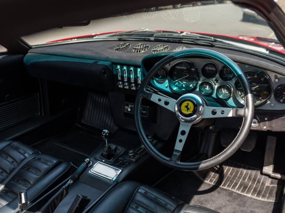 Bild 13/19 von Ferrari 365 GTB&#x2F;4 Daytona (1971)