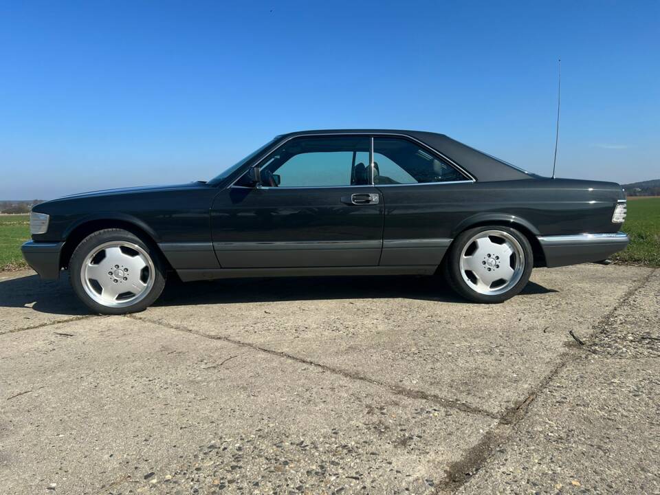 Bild 4/33 von Mercedes-Benz 560 SEC (1989)