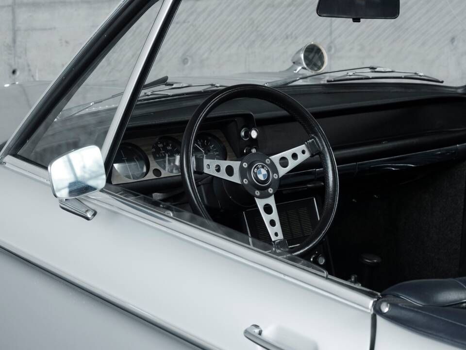 Bild 42/50 von BMW 1600 - 2 (1968)