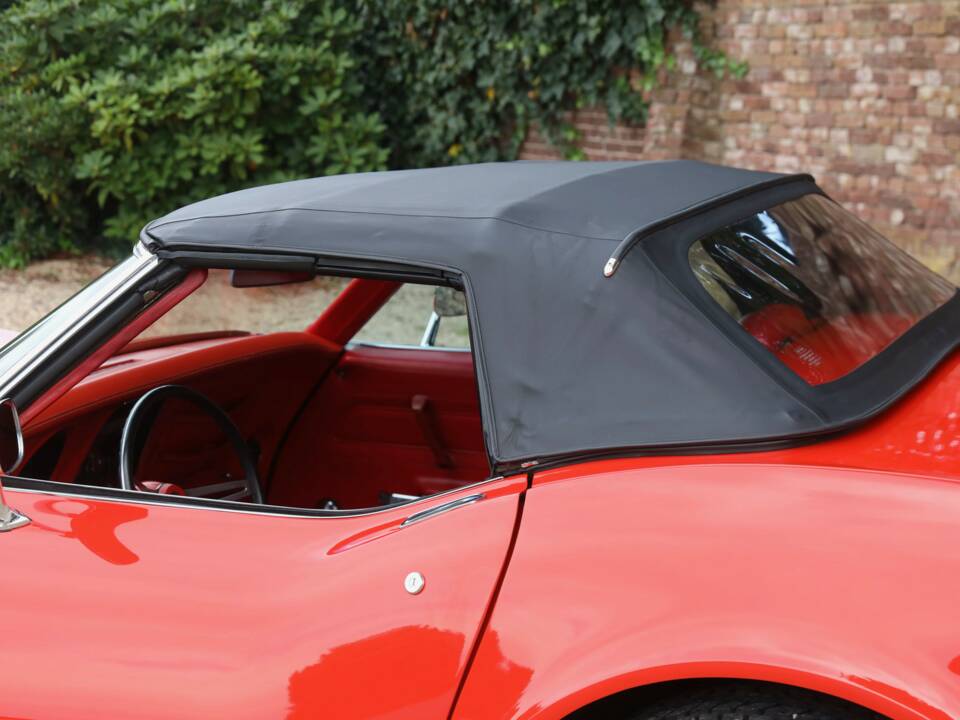 Image 16/50 of Chevrolet Corvette Stingray (1970)