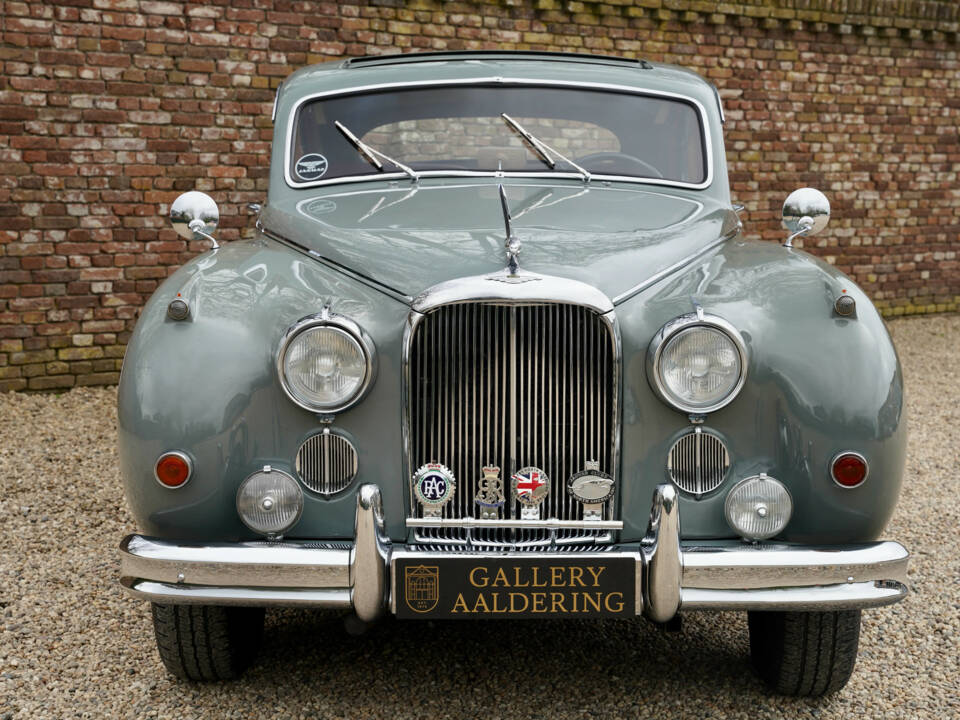 Image 32/50 de Jaguar Mk IX (1959)