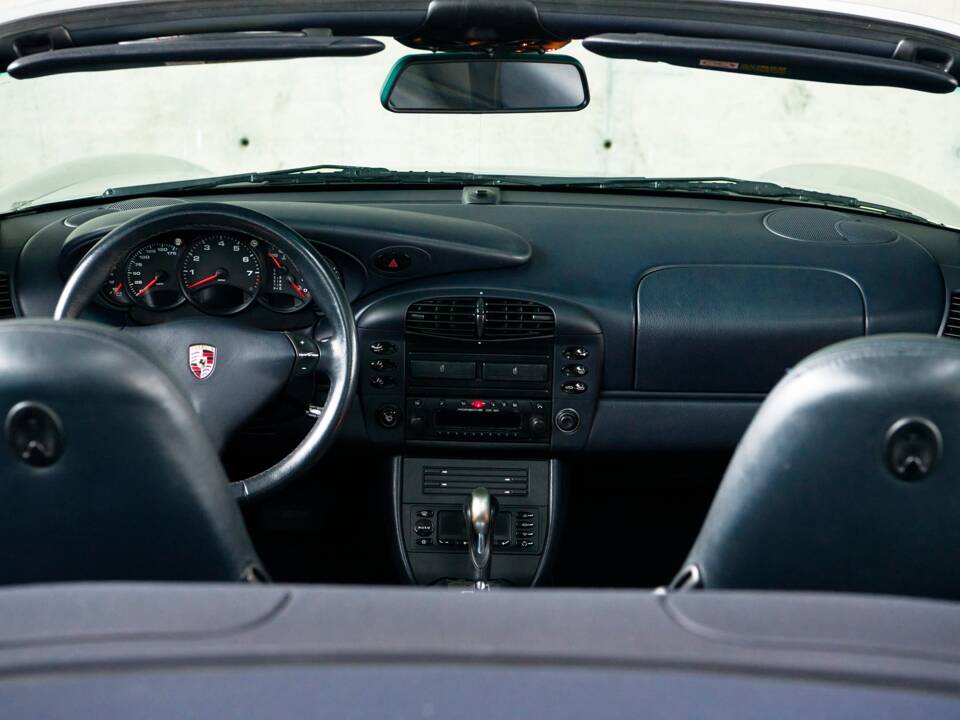 Afbeelding 43/50 van Porsche 911 Carrera (2000)