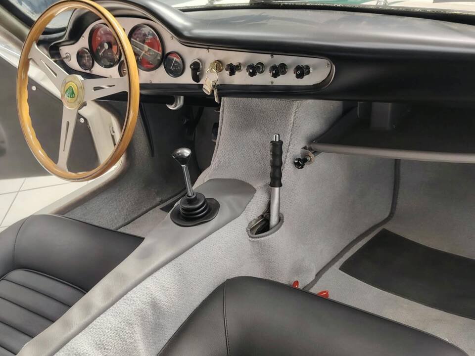 Image 38/60 de Lotus Elite (1960)