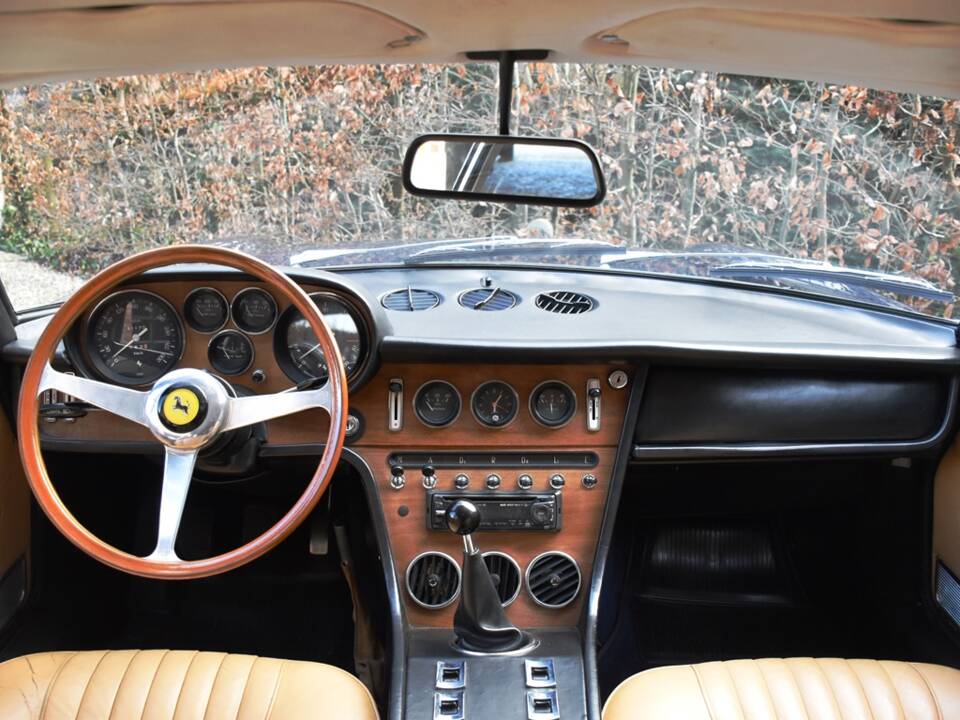 Bild 16/43 von Ferrari 365 GT 2+2 (1970)