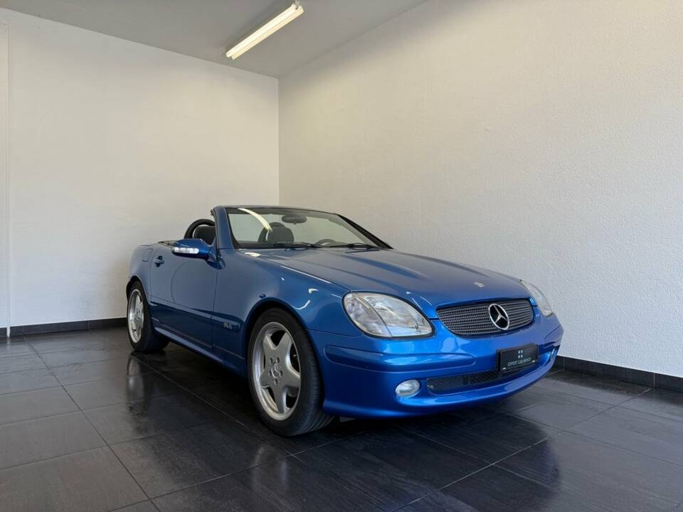 Bild 3/29 von Mercedes-Benz SLK 230 Kompressor (2001)