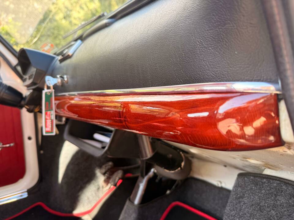 Bild 36/52 von FIAT 500 L (1969)