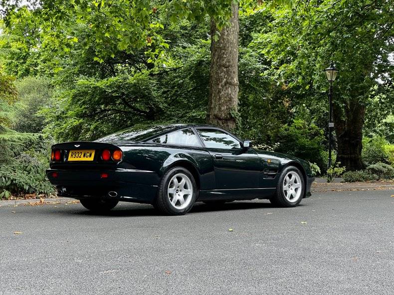 Immagine 12/49 di Aston Martin V8 Vantage V550 (1998)