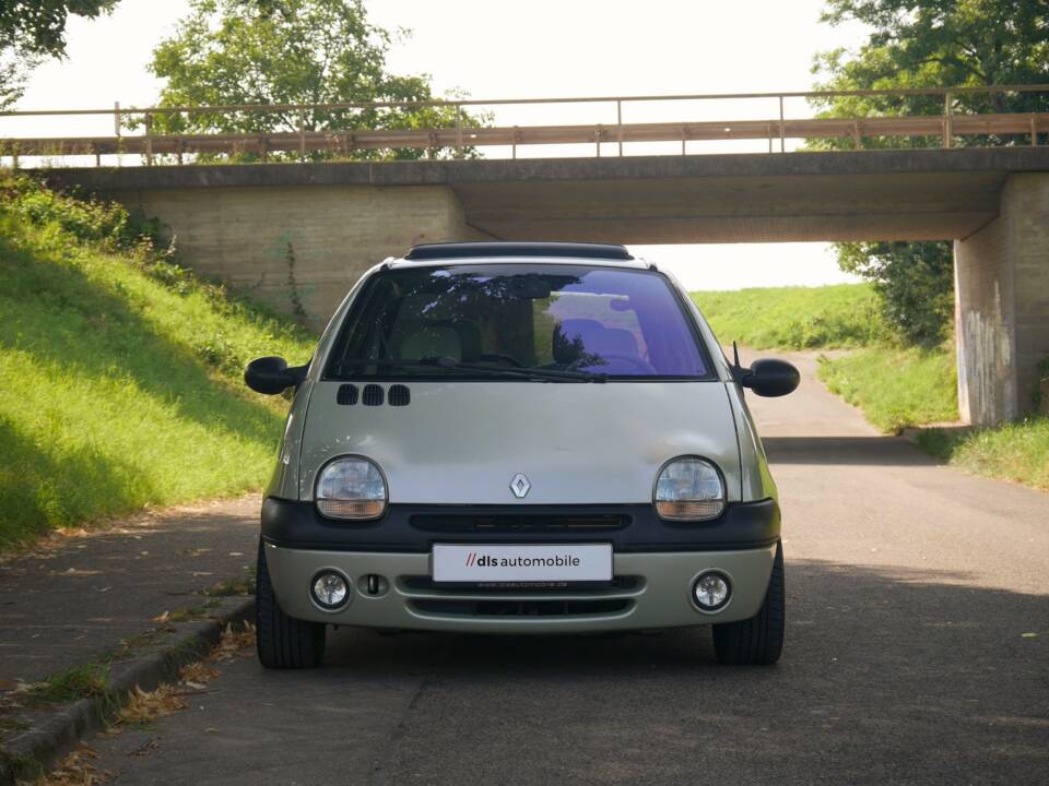 Bild 2/24 von Renault Twingo 1.2 (2000)