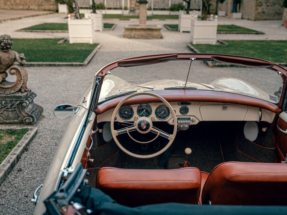 Image 34/70 of Porsche 356 A 1600 S (1958)