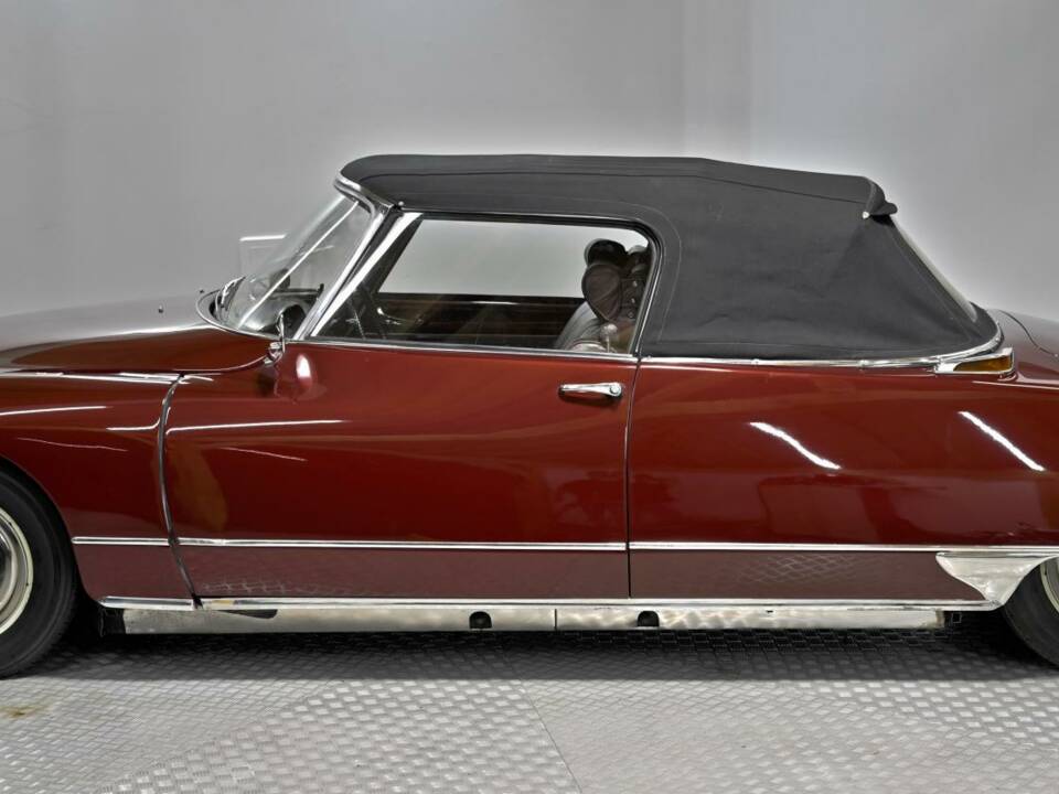 Imagen 22/50 de Citroën DS 19 Chapron (1961)