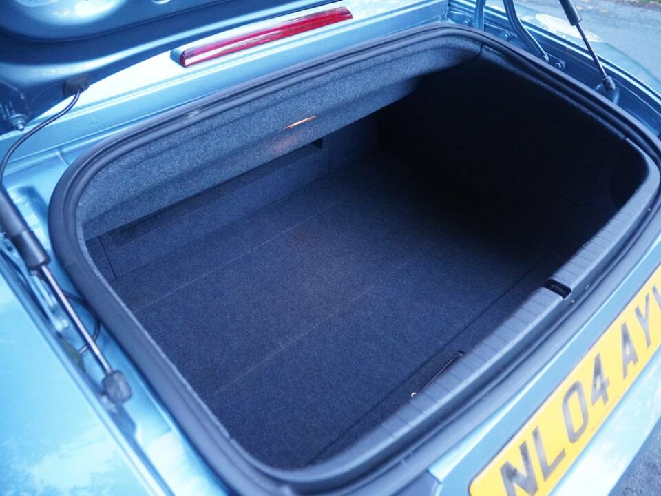 Bild 14/17 von Audi TT 1.8 T (2004)