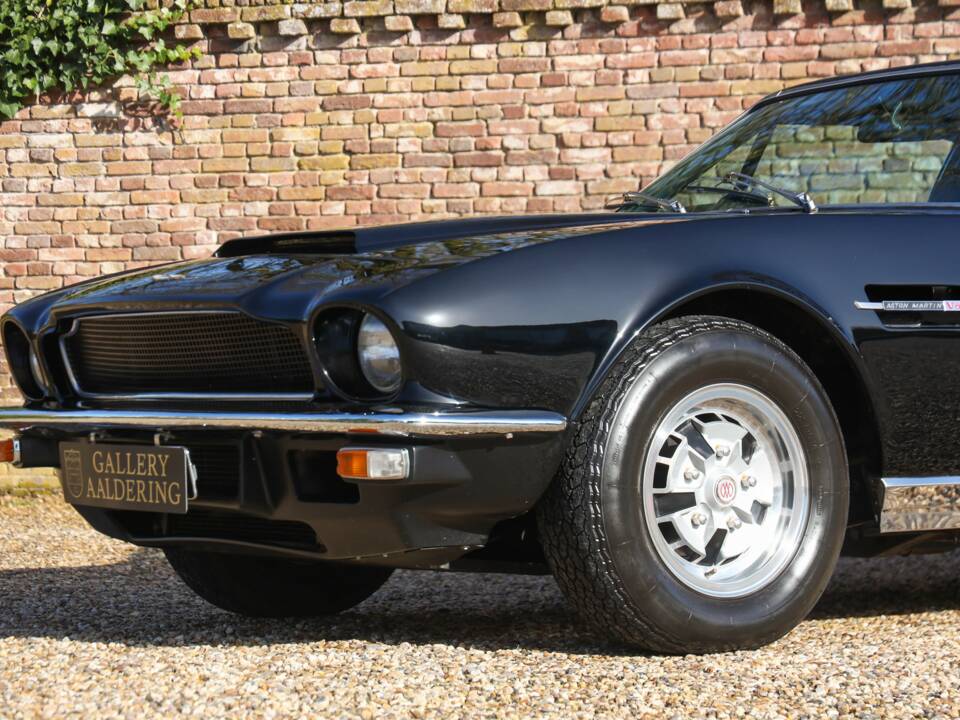 Image 49/50 of Aston Martin DBS V8 (1972)