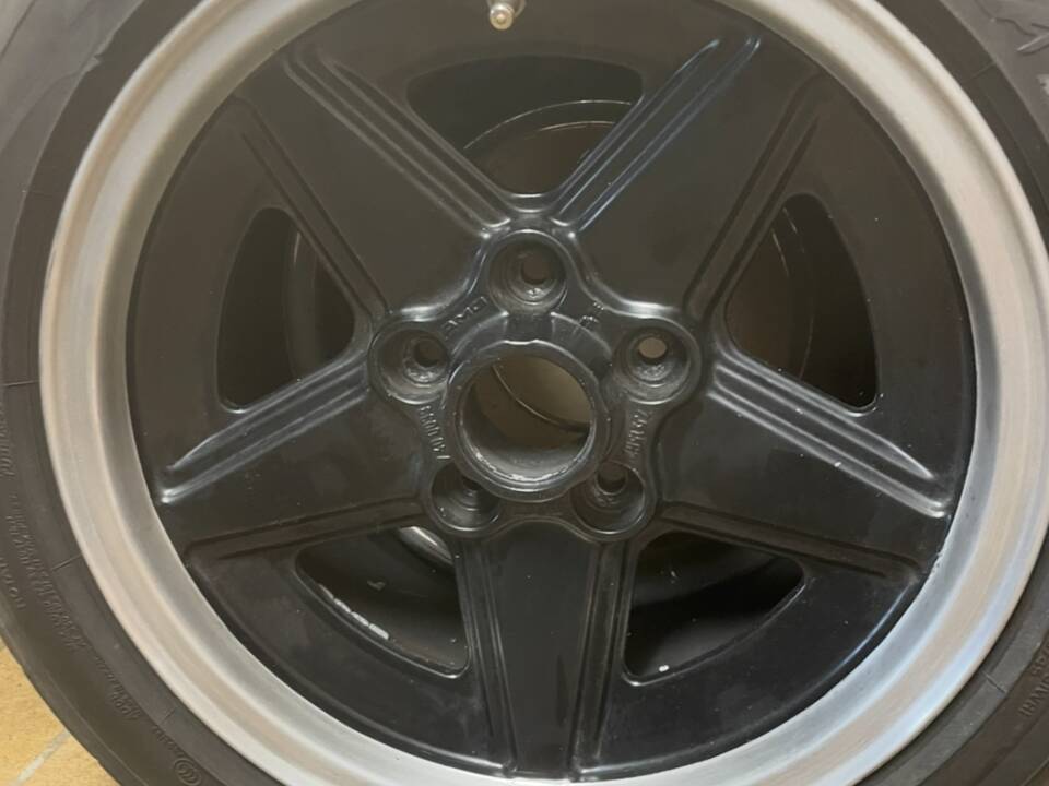 Bild 36/52 von Mercedes-Benz 280 (1976)