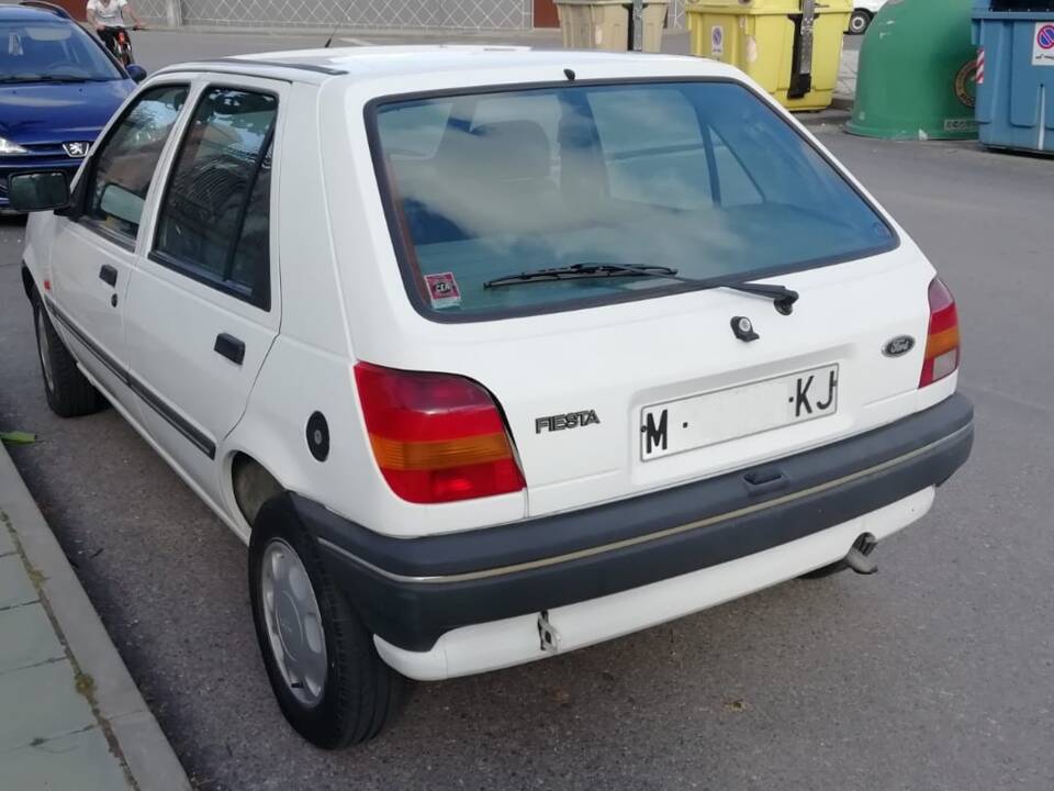 Afbeelding 6/6 van Ford Fiesta 1.4 (1989)