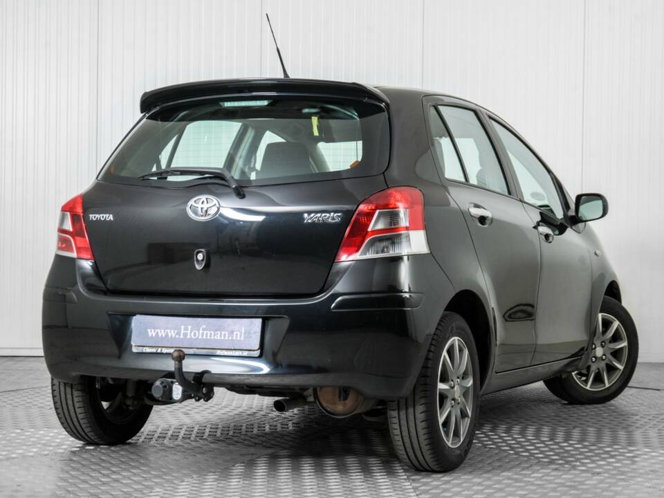 Bild 43/50 von Toyota Yaris 1.33 VVT-i (2011)