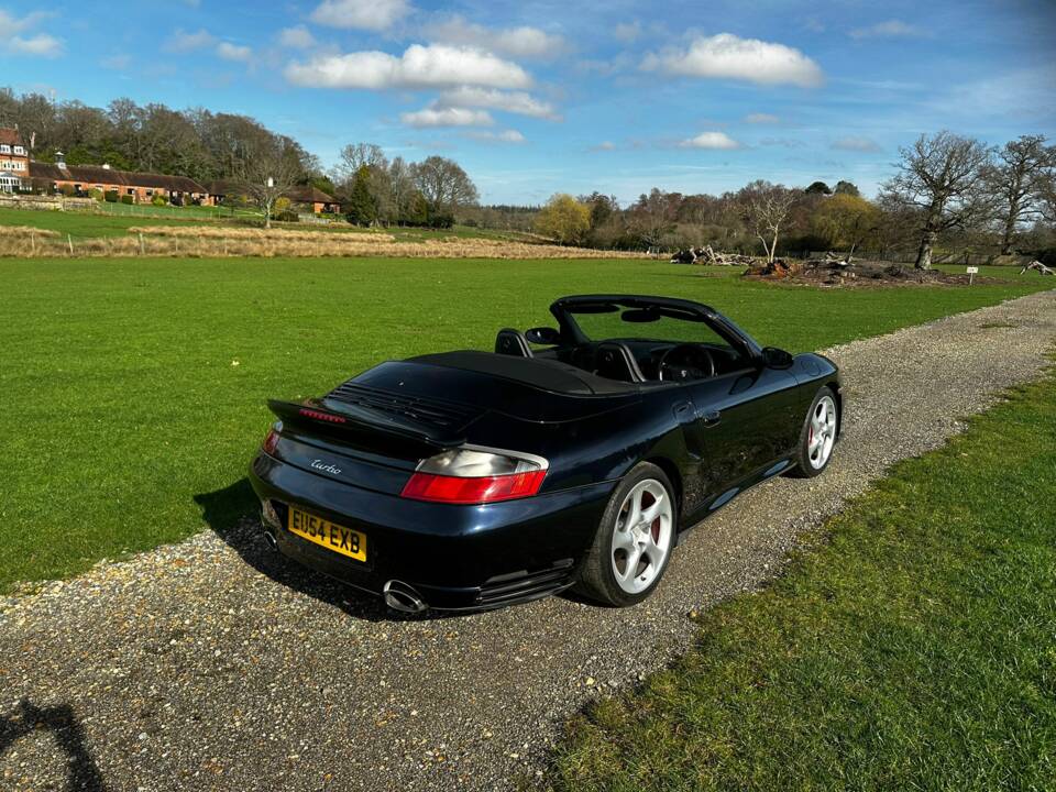 Bild 8/81 von Porsche 911 Turbo (2004)