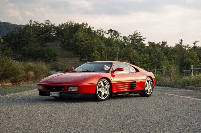 Imagen 1/7 de Ferrari 348 TS (1990)