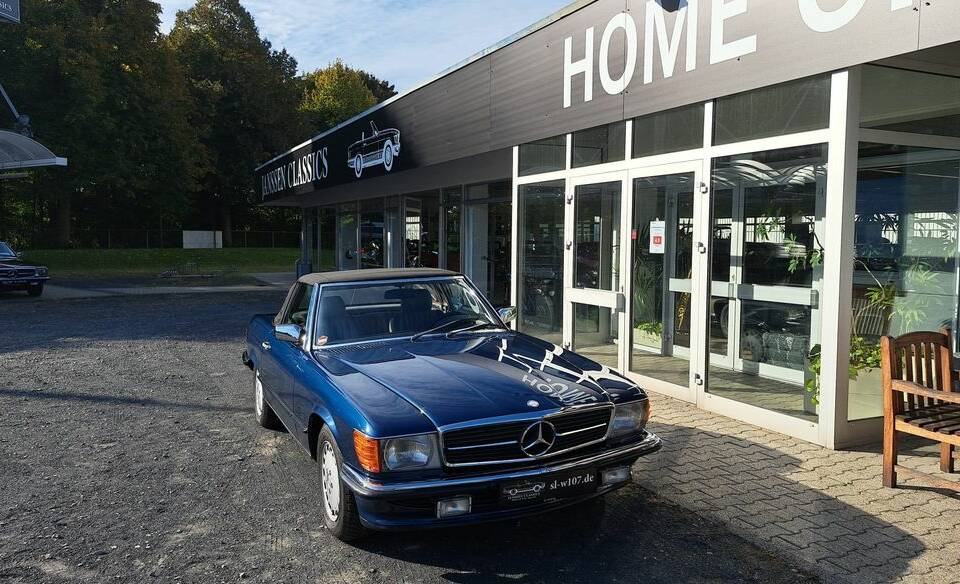 Afbeelding 21/34 van Mercedes-Benz 300 SL (1988)