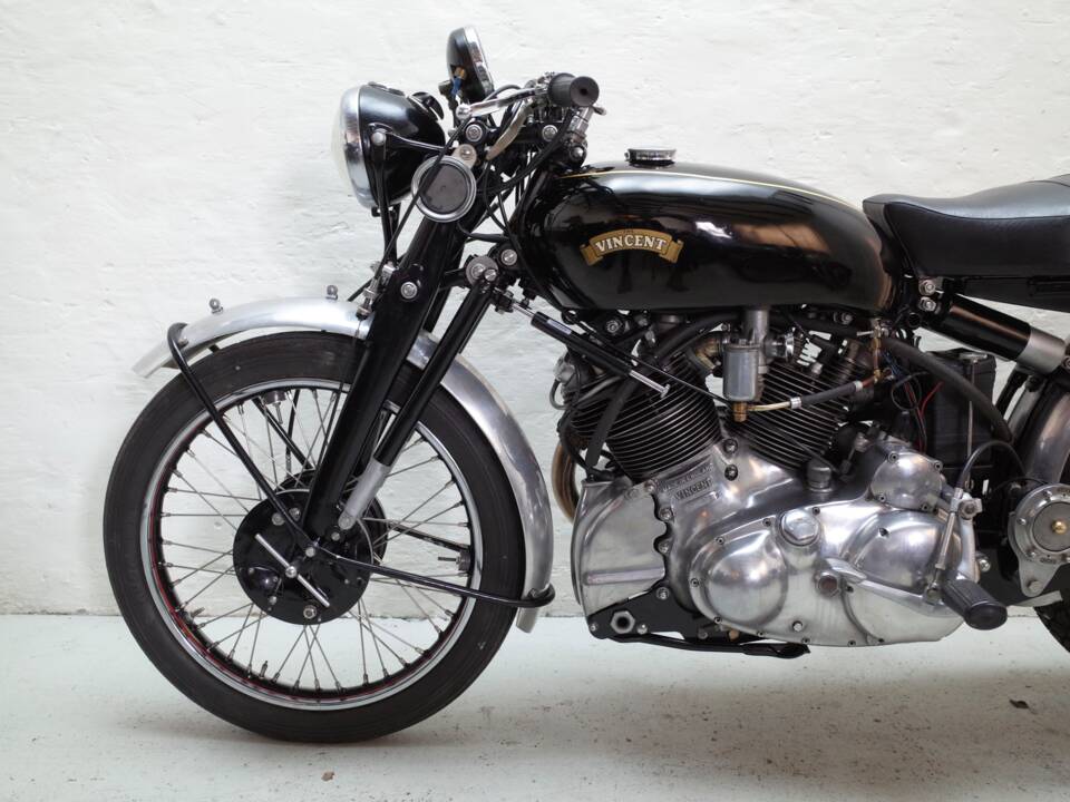 Image 21/30 of Vincent Rapide C (1951)