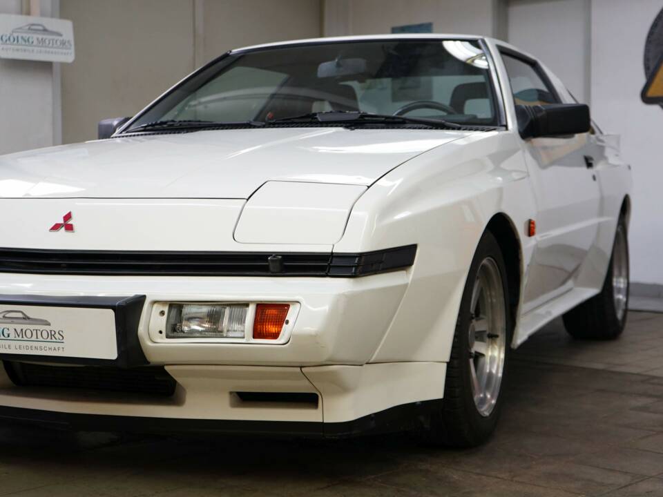 Image 10/55 of Mitsubishi Starion (1989)