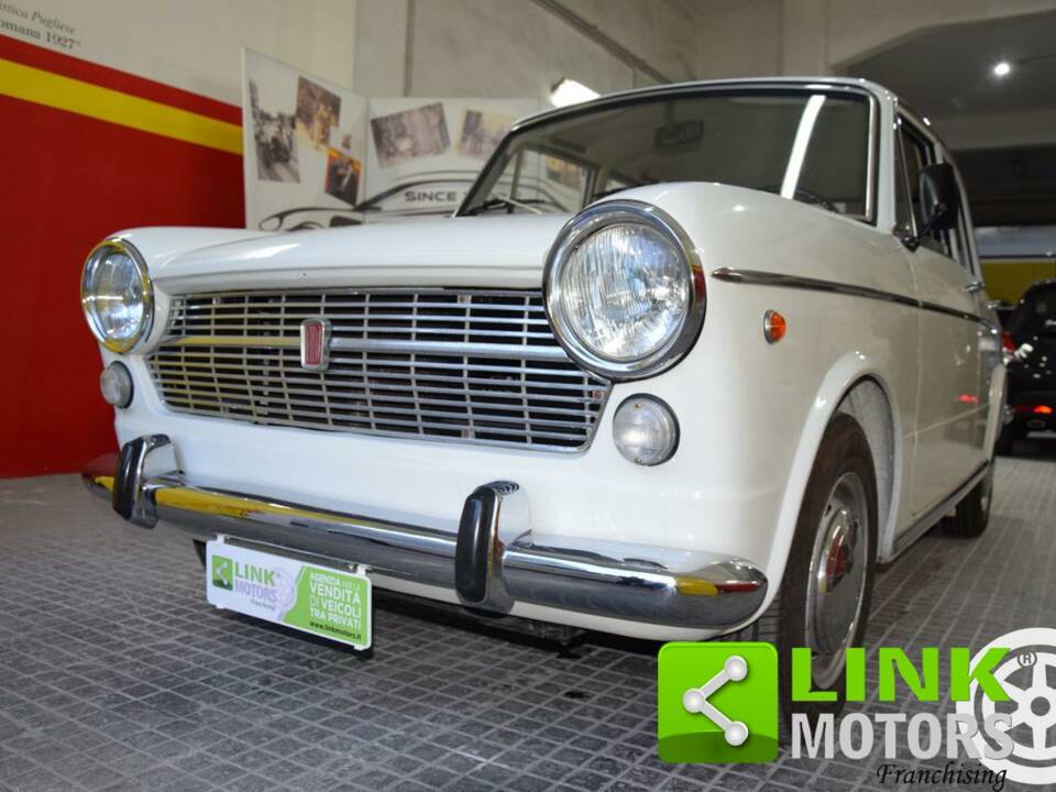 Image 2/10 of FIAT 1100 R (1968)