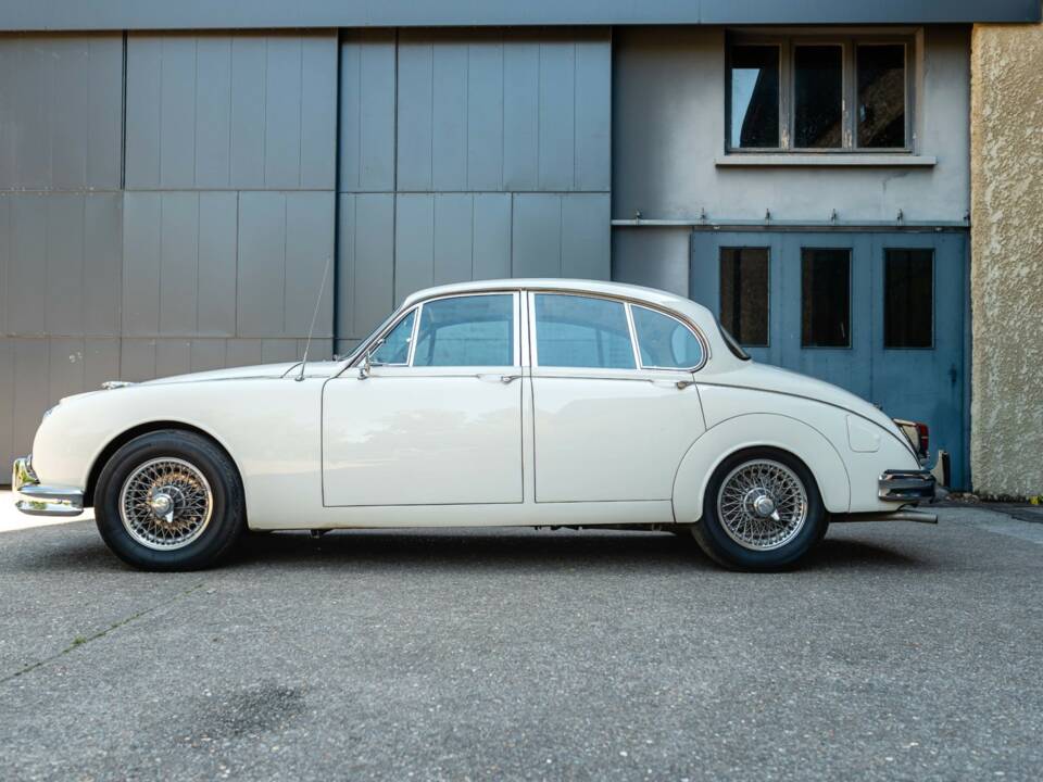 Bild 8/20 von Jaguar Mk II 3.8 (1963)