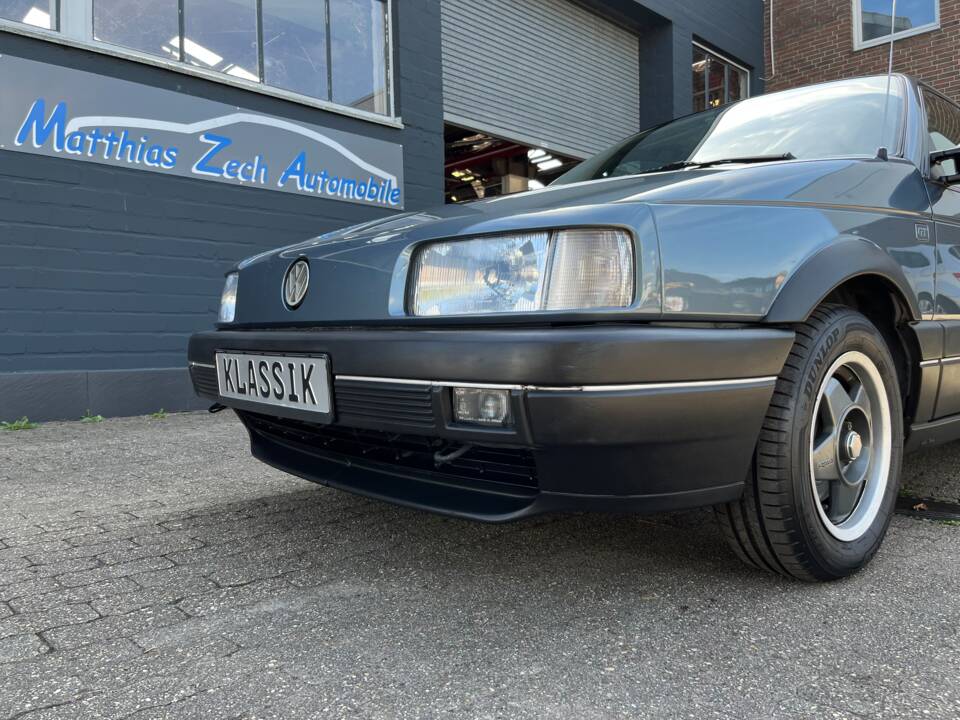 Image 29/33 of Volkswagen Passat 1.8 (1989)