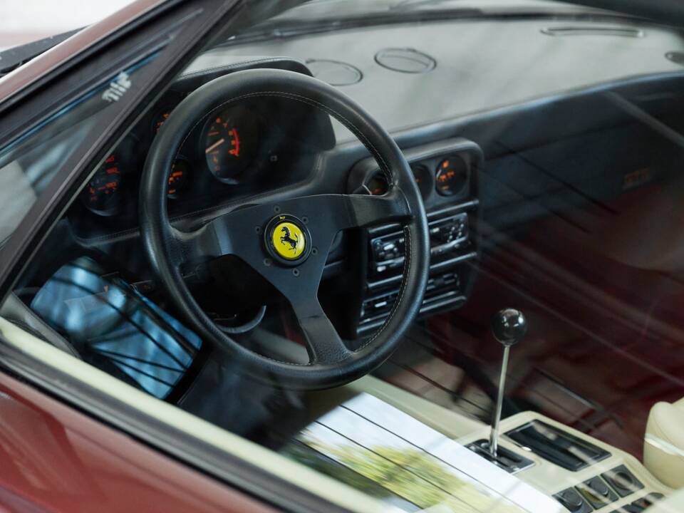 Bild 25/50 von Ferrari 328 GTS (1988)