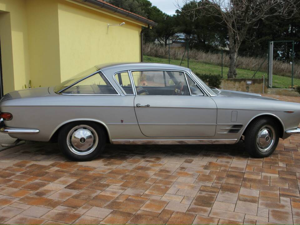Afbeelding 5/33 van FIAT 2300 S Coupé (1967)