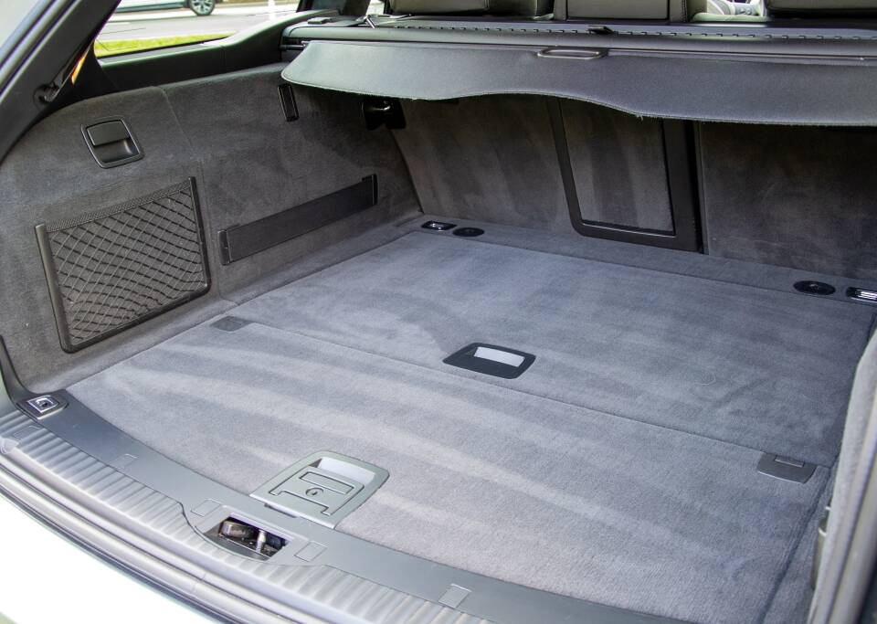 Afbeelding 41/41 van BMW M5 Touring (2008)