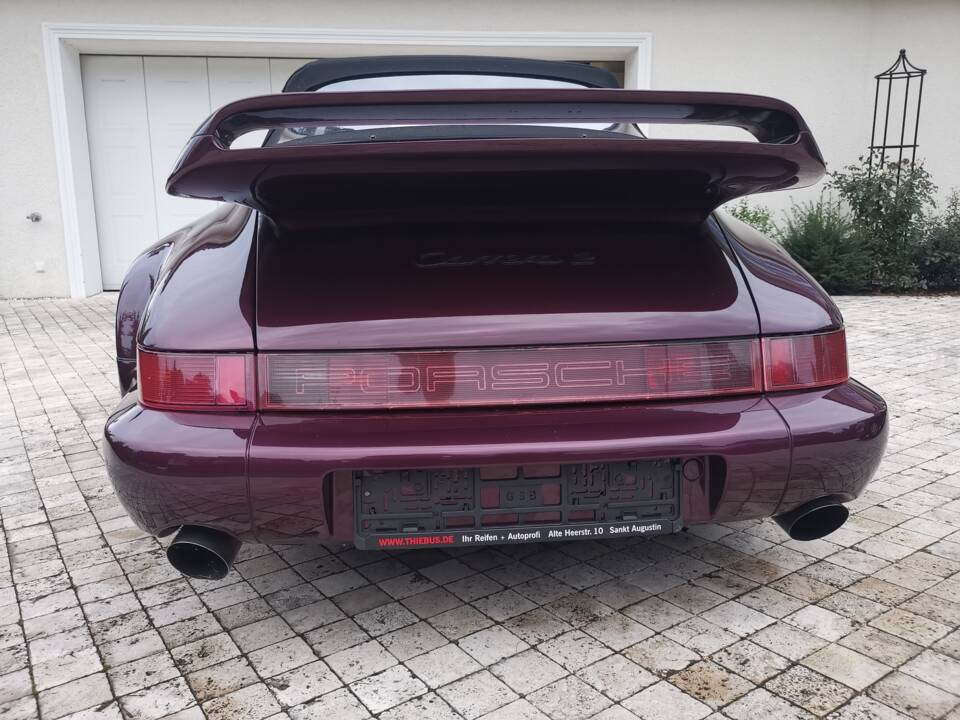Image 12/51 of Porsche 911 Carrera 2 (WTL) (1990)
