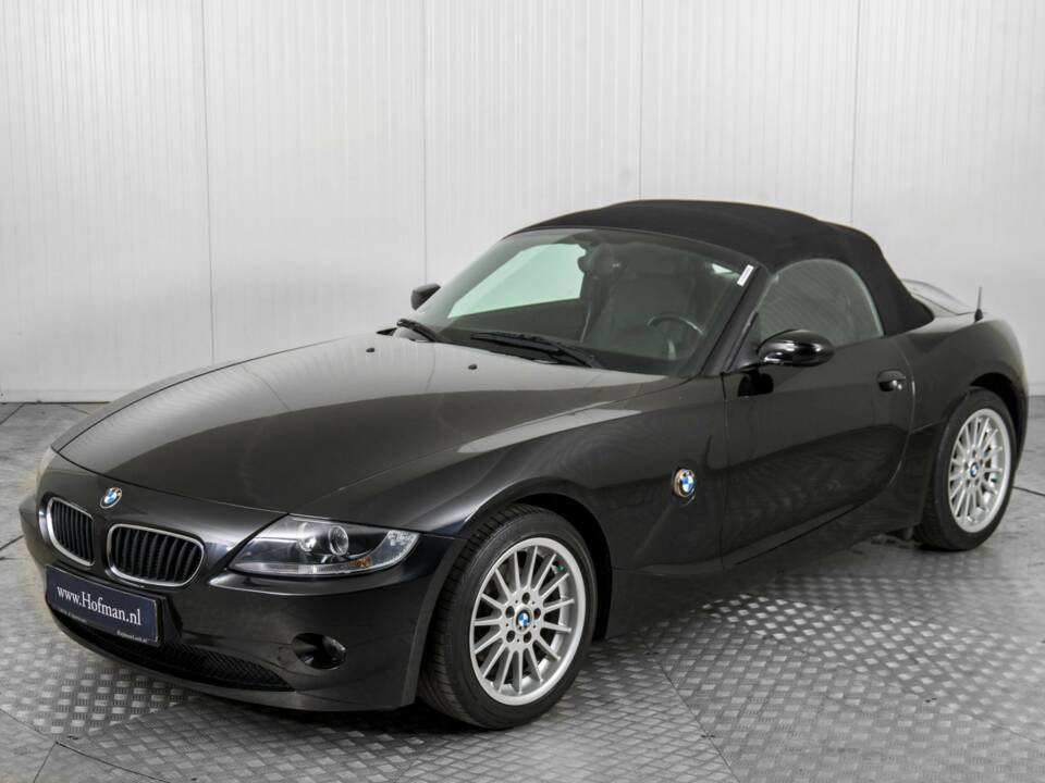 Afbeelding 44/50 van BMW Z4 2.2i (2005)
