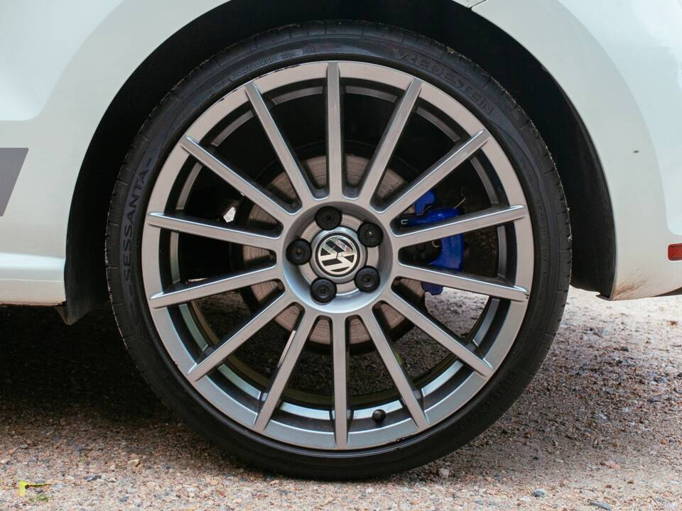 Bild 15/24 von Volkswagen Polo R WRC Street (2013)