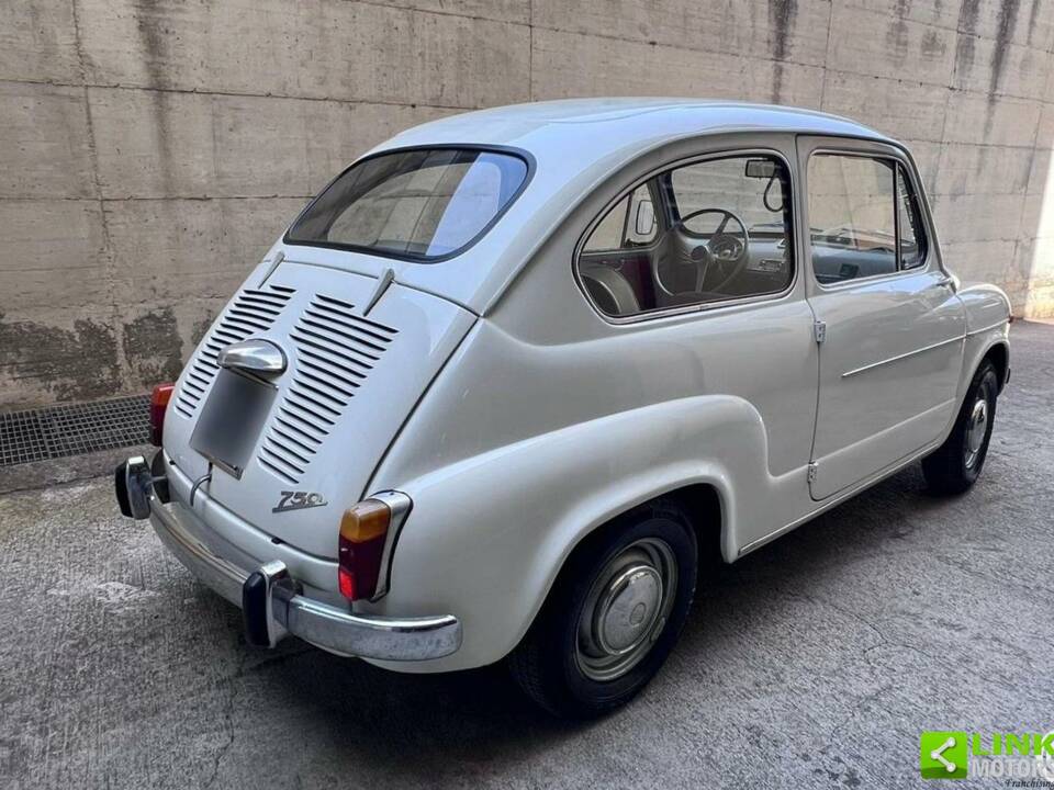 Image 7/10 of FIAT 600 D (1963)