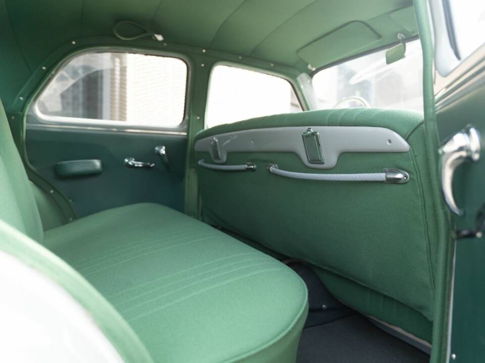 Image 34/54 de Alfa Romeo 1900 TI Super Berlina (1955)
